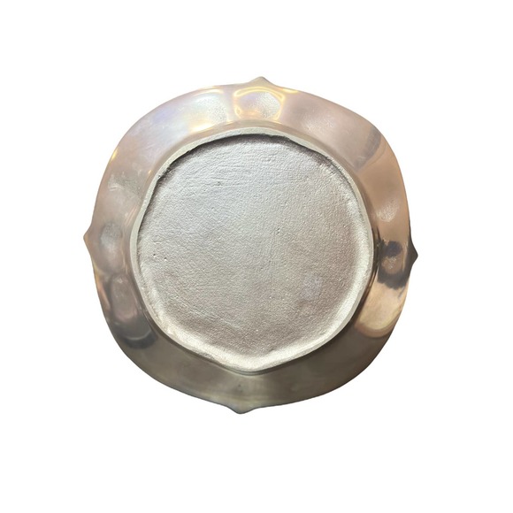 Fleur-de-lis Cast Aluminum Serving Tray - Picture 3 of 4